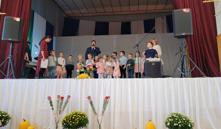 Mesiac úcty k starším 2024